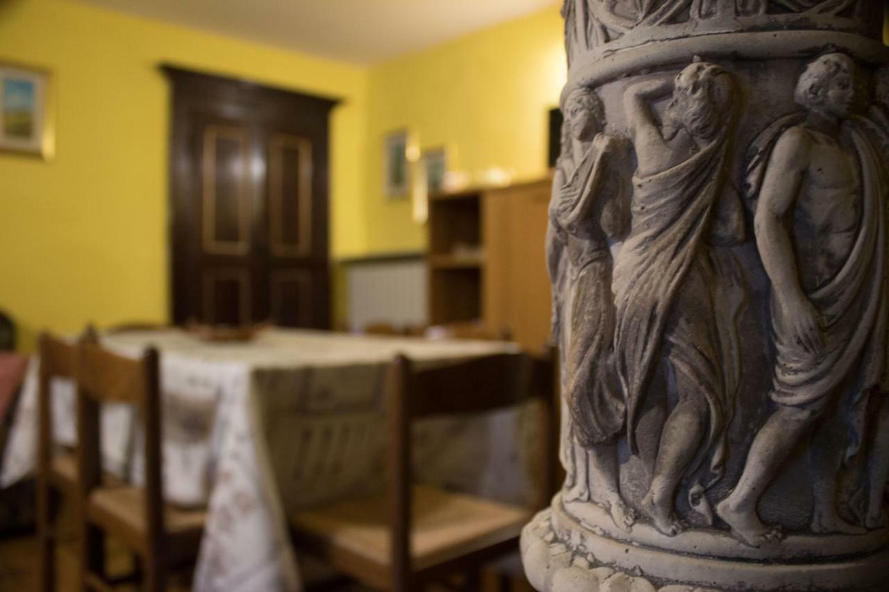 Il Camino Apartment Anzino Bagian luar foto