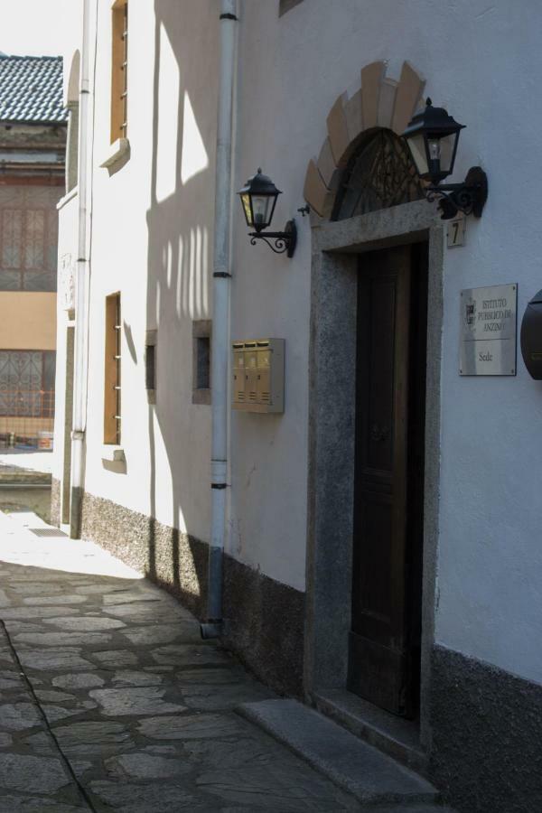 Il Camino Apartment Anzino Bagian luar foto